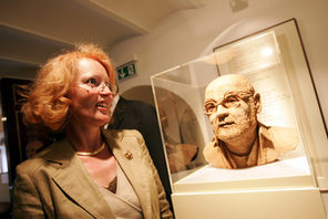 Büste Hans-Dieter Hüsch und Christiane Rasche-Hüsch © Landeshauptstadt Mainz