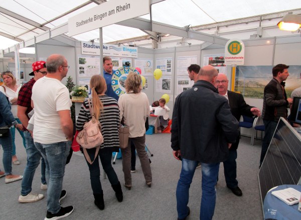 Stadtwerke-Stand auf der Binger Messe 2018