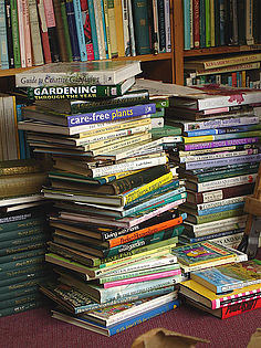 Bücherstapel: Foto: Ulle B. (cc-by-nc)