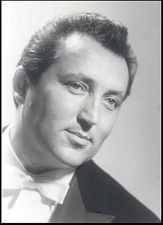 Fritz Wunderlich (Foto Siegfried Lauterwasser)