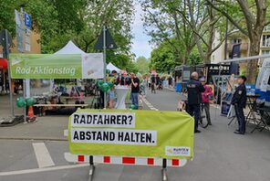 Radaktionstag in der Hindenburgstraße © fahrRad-Büro