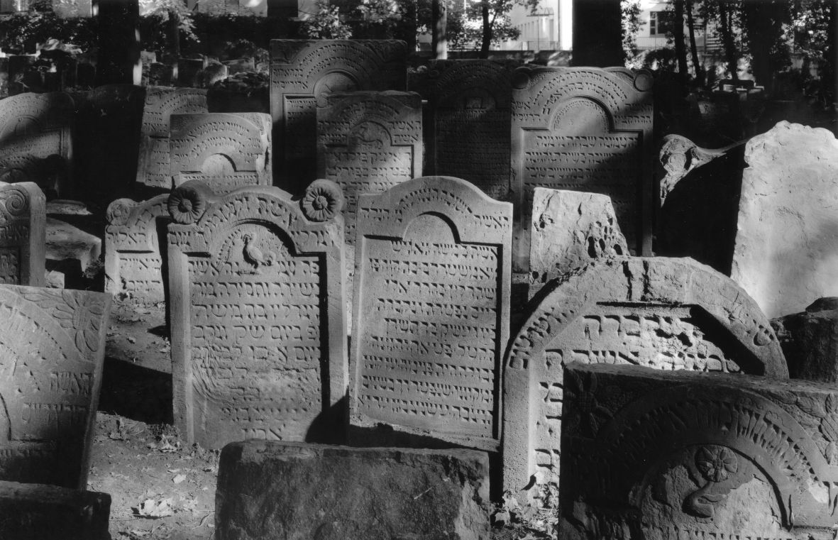 Frankfurt, Battonstraße: Old Cemetery