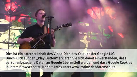 Dies ist ein externer Inhalt des Video-Dienstes Youtube der Google LLC.  Durch Klick auf den „Play-Button“ erklären Sie sich damit einverstanden, dass personenbezogene Daten an Google übermittelt werden und dass Google Cookies in ihrem Browser setzt. Nähere Infos unter www.mainz.de/datenschutz.