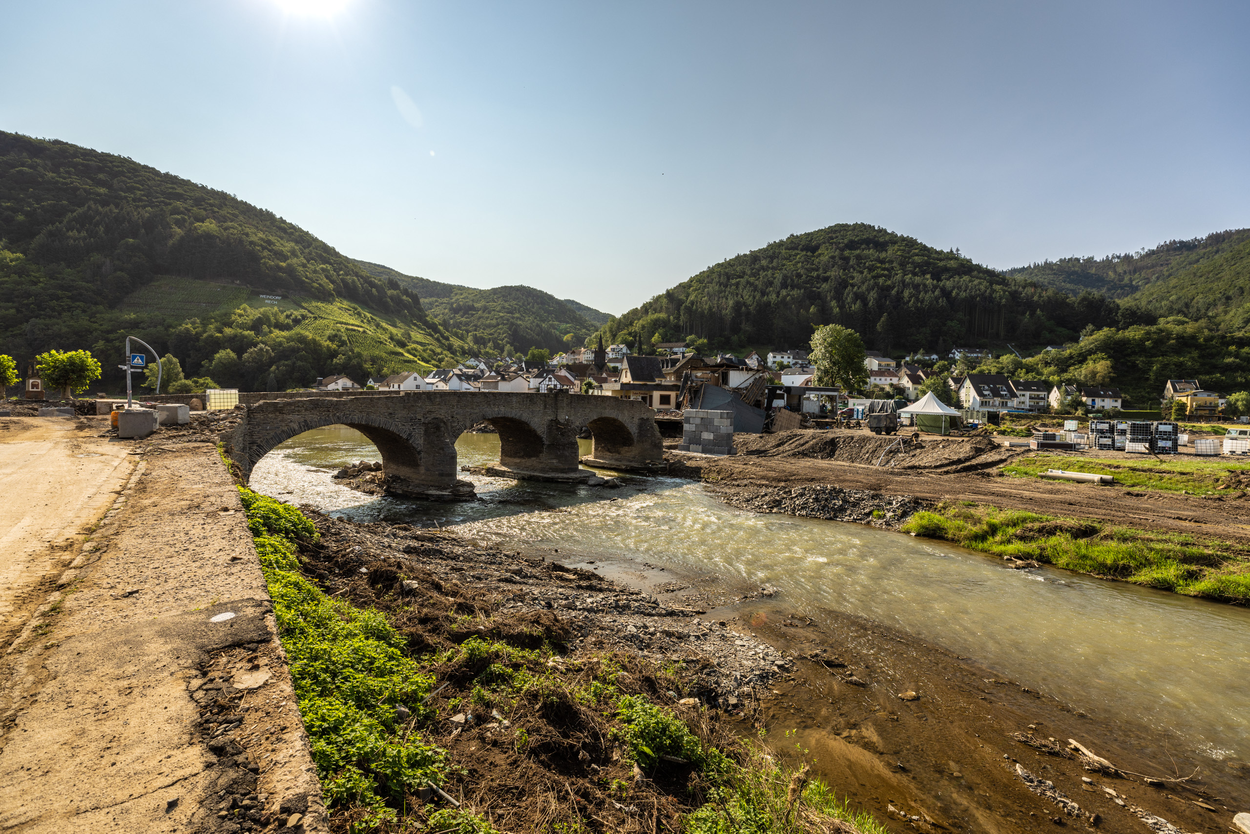 Zerstörungen in Rech nach der Flutkatastrophe