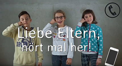 Videoreihe: „Liebe Eltern, hört mal her!“