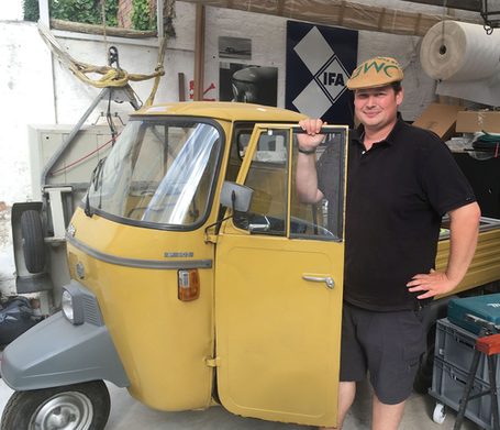 Michael Voss und seine Piaggio Ape