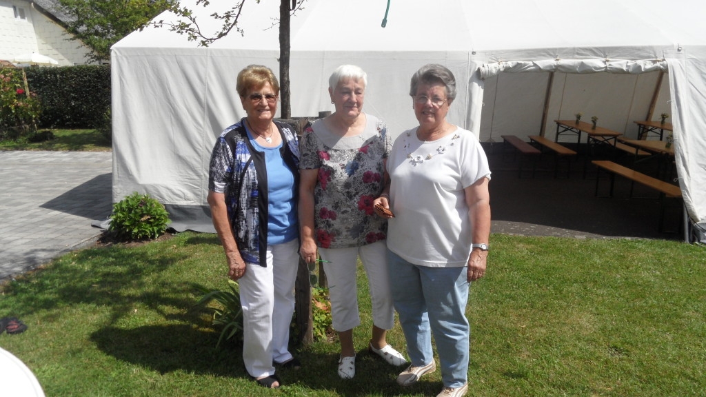 vl. Irmgard Schuch, Elli Schneider und Sigrid Engel