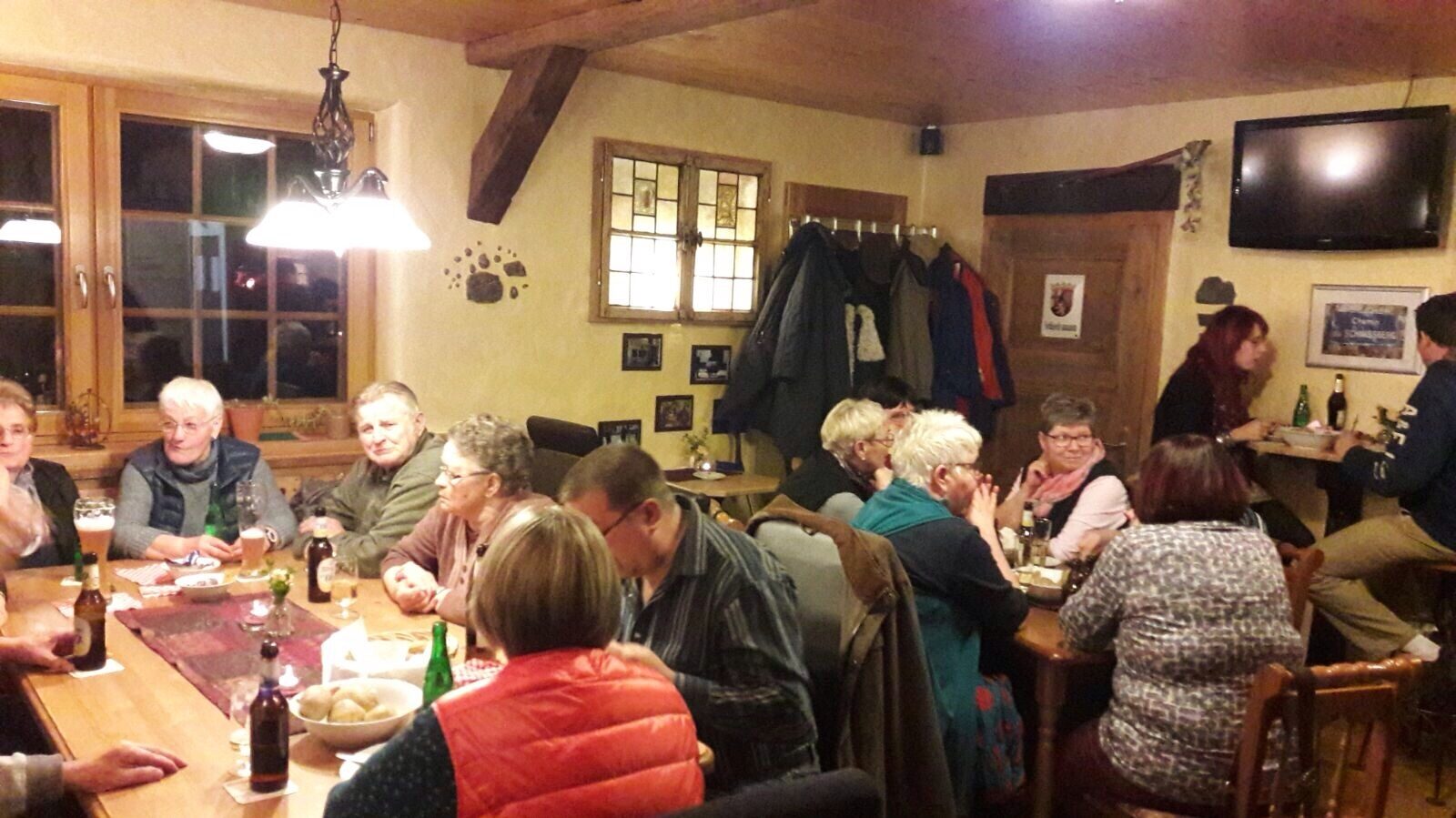 Heringsessen im Schlachthaus