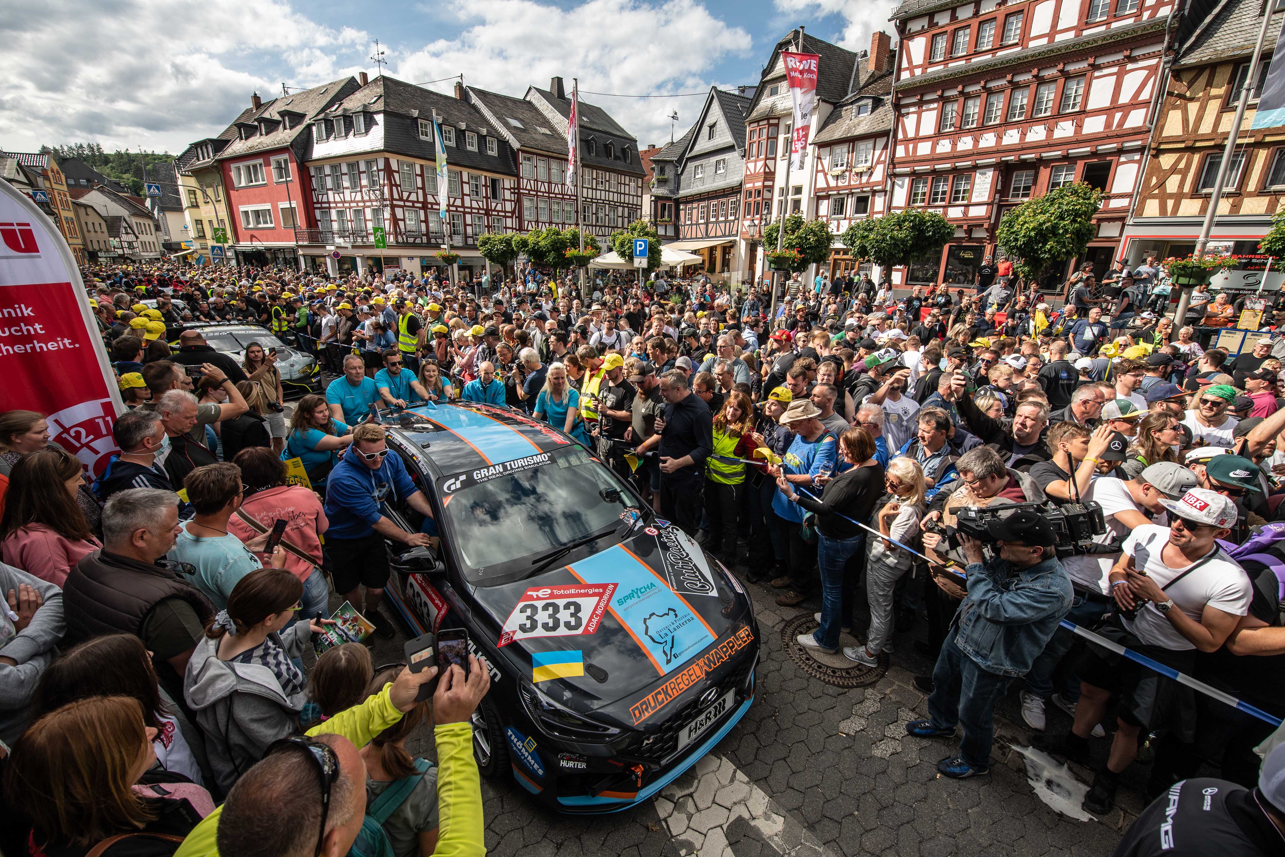 Der Adenauer Racing Day findet in diesem Jahr nicht statt. Doch wie sieht es mit den anderen Veranstaltungen im Stadtzentrum aus? (©ADAC TotalEnergies 24h Nürburgring)