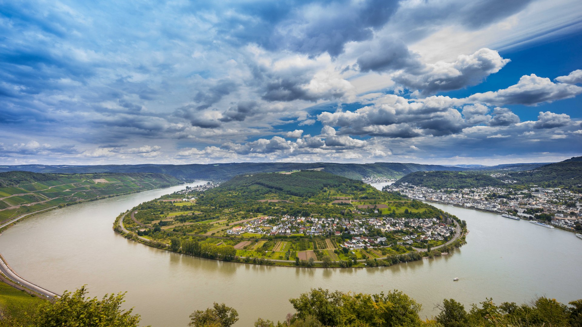 Rheinschleife | © P!EL