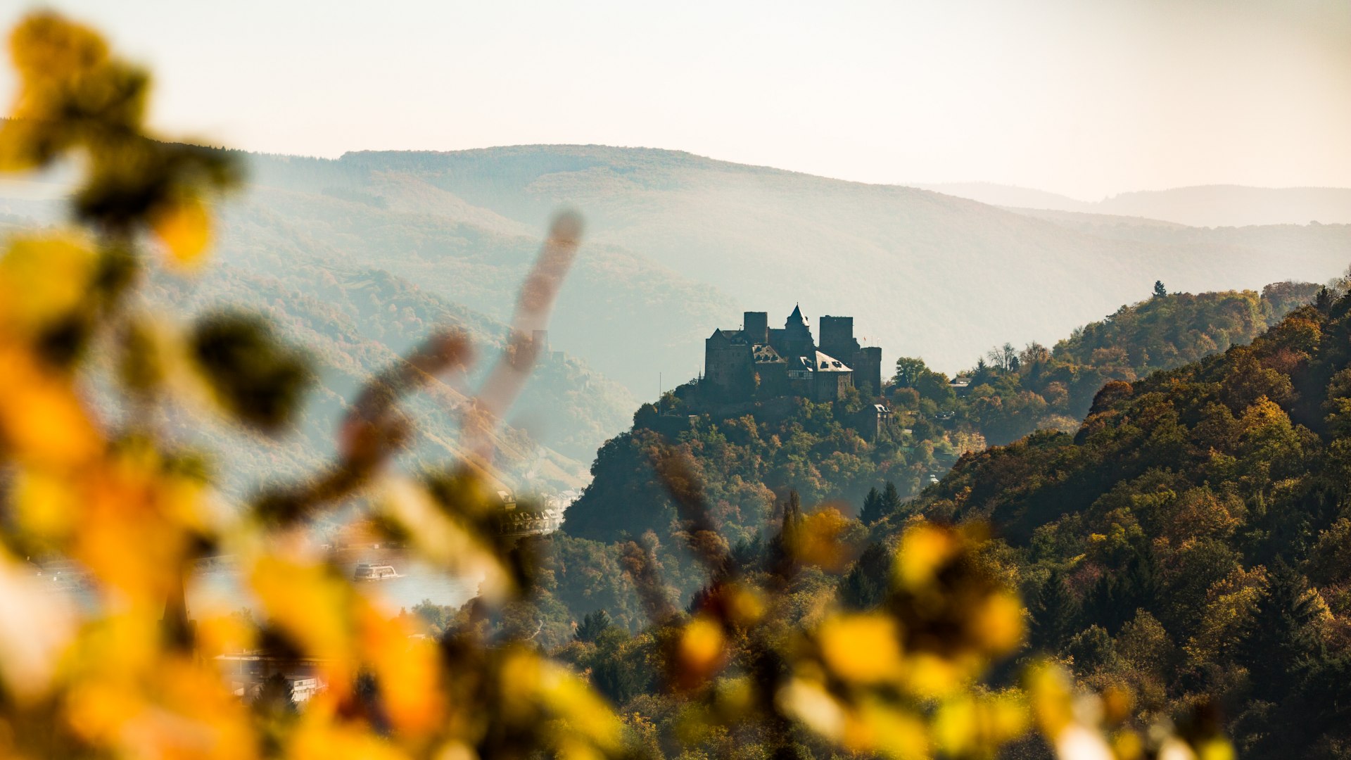 Blick auf die Schönburg | © Henry Tornow