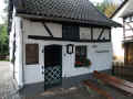 Waldbreitbach Synagoge 170.jpg (91705 Byte)