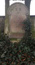 Cham Friedhof IMG_1038.jpg (144740 Byte)