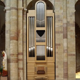 Die Orgel auf dem Königschor