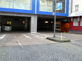 Casinostraße / Einfahrt Parkgarage Schängel-Center