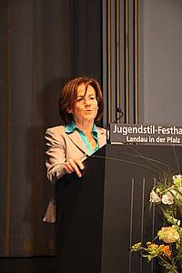 Umweltministerin Margit Conrad
