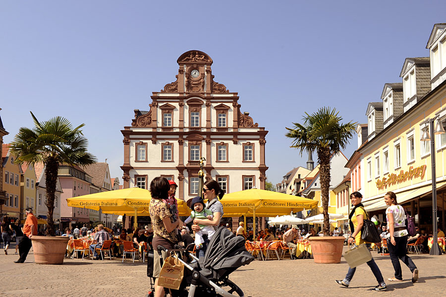 Straßencafé vor der Alten Münze, © Klaus Venus