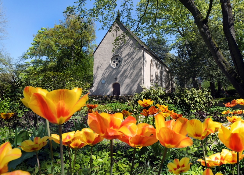 Gotische Kapelle im Adenauerpark © Klaus Landry