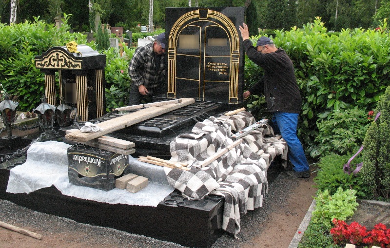 Steinmetze bei der Arbeit, Foto © Stadt Speyer