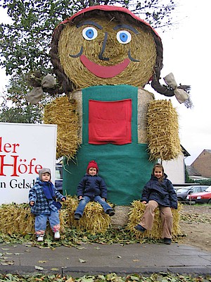 Strohmännchen "Tage der offenen Höfe"