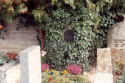 Herrlingen Friedhof 121.jpg (71889 Byte)