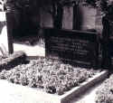 Freiburg Friedhof05.jpg (87560 Byte)