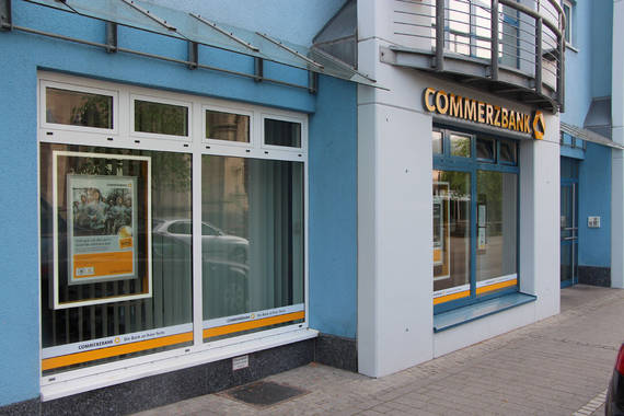 Commerzbank AG