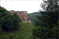 Burgruine oberhalb des Ortes Frankenstein