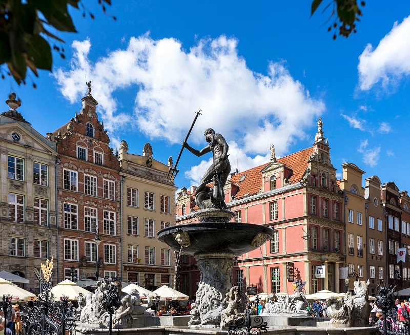 Neptunbrunnen in Danzig, foto © Freie kommerzielle Nutzung (pixabay)